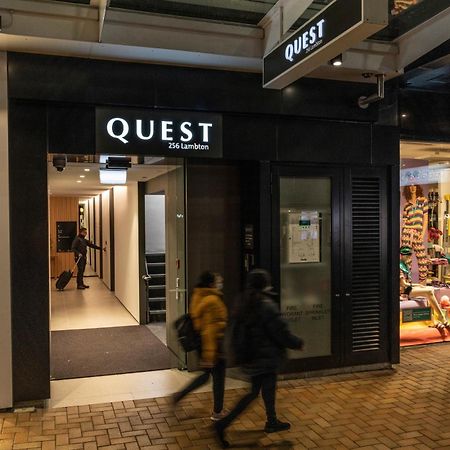 Quest 256 Lambton Hotel Уелингтън Екстериор снимка