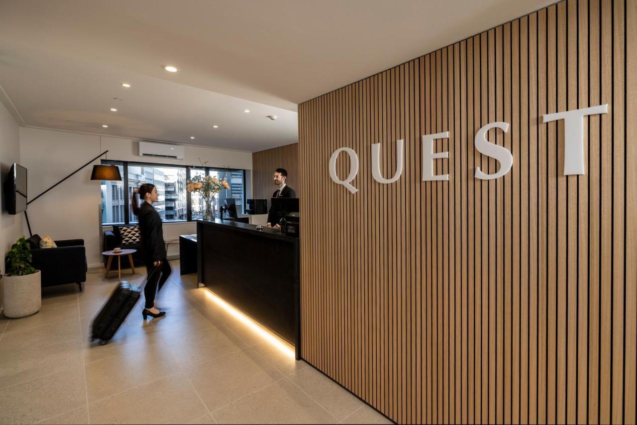 Quest 256 Lambton Hotel Уелингтън Екстериор снимка